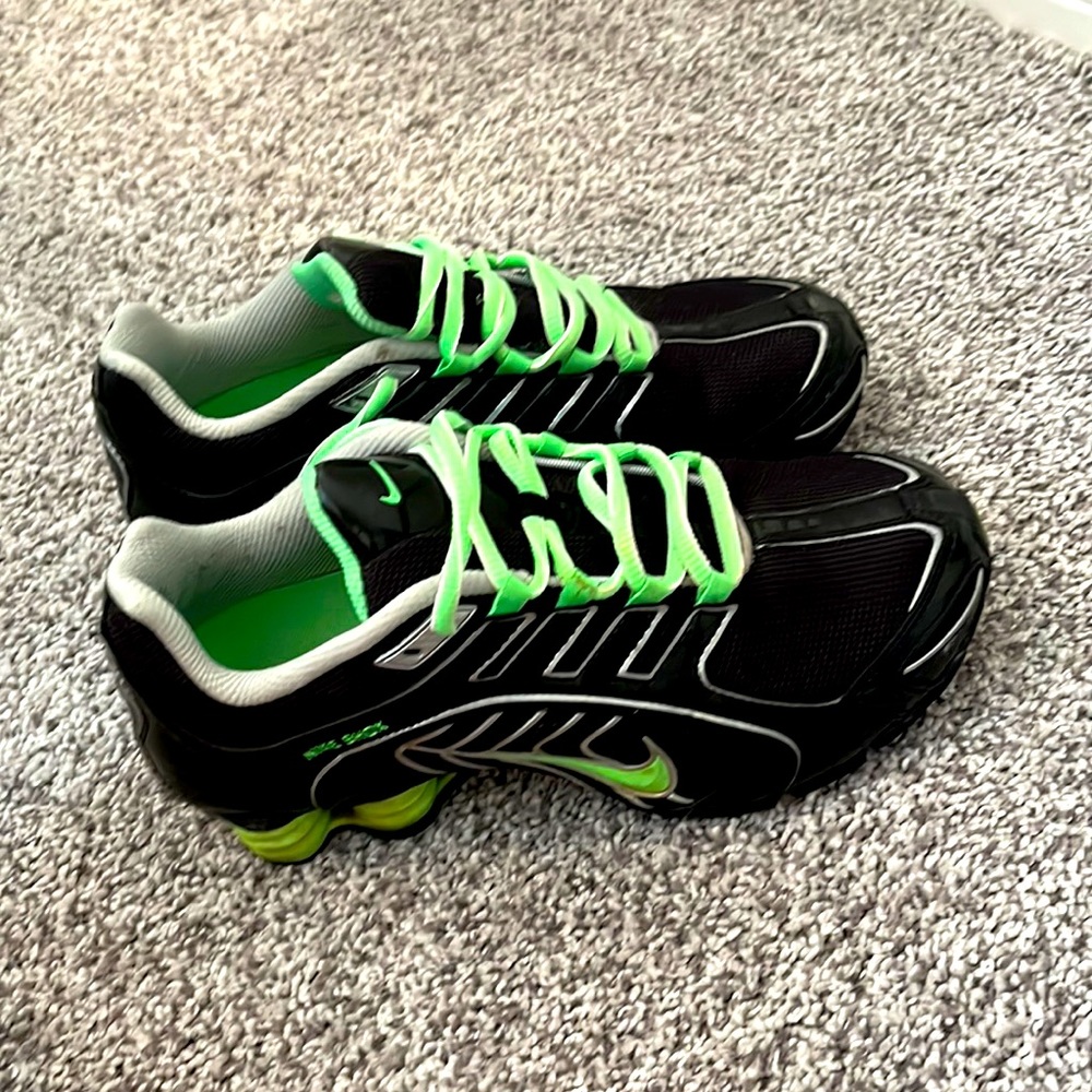 Nike Shox ladies size 8